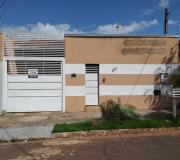 Casa para Venda, em Campo Grande, bairro nhanha, 2 dormitórios, 1 banheiro, 3 vagas